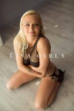April - Escorte Zofingen