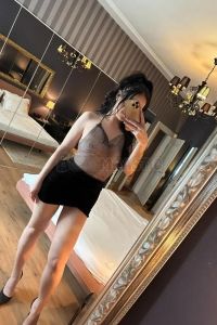 Luna - Escort girl Zürich