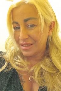 Lara - Escort girl Safenwil