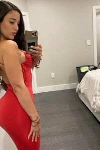 Sexy junge Frau ohne One-Night-Stand verfügbar