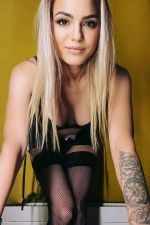 Nikole Teen - Escort Biel