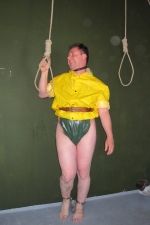 Mich gratis in PVC Kleidung für BDSM Praktiken, oder als Beg
