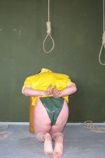 Mich absolut gratis in PVC Plastik fesseln, knebeln und..... Mich absolut gratis in PVC Plastik fesseln, knebeln und.....