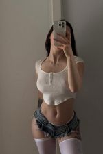 Jolie demoiselle disponible