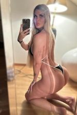 Lia - Escort girl Gland