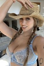 Jeune sexy disponible ce soir
