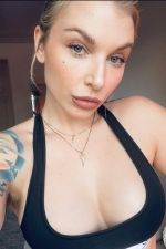 Sexy excitée disponible maintenant