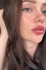 Femme FONTAINE - Escort girl La Chaux de Fonds