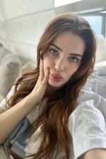 Femme mature, élégante et pleine de vie, dispo pour rencontr