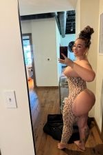 Gros seins naturel et sexy