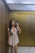 Jeune coquines ouvertes aux belles rencontres