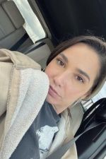 Femme excitée cherche complice discret