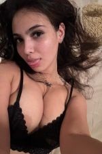 Chaude pour vos rencontres et plaisir intense rejoin moi en