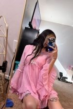 Viens t'amuse je suis libre pour tout tes services