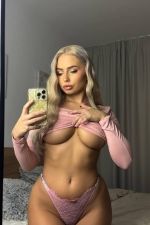 Je suis nouvelle en ville, fêtarde twint,revolut