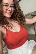 salut femme fontaine disponible pour un rendez-vous sexuel à