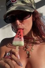 Schön, sexy, verfügbar