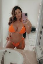 Ich bin die Richtige für dich, Liebling, komm zu mir