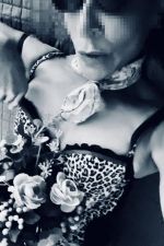Cris Morena Mature