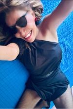 Escort girl Cris Morena Mature Saillon