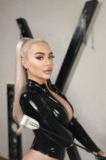 Angie - Escort Girl La Chaux de Fonds