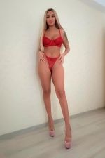 Escort girl Emma Roche