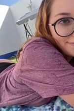 Olivia sexy