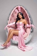 Escort Girl Giulia Bargen BE