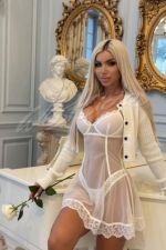 Yanissa Yanissa
