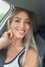 Escort Girl Mia Neuchâtel