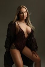 Escort Girl Daria Sierre