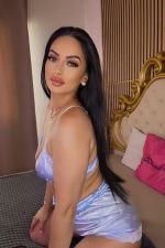 Yasmin - Escort Neuenburg