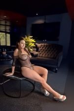 Andreea Escort Roche